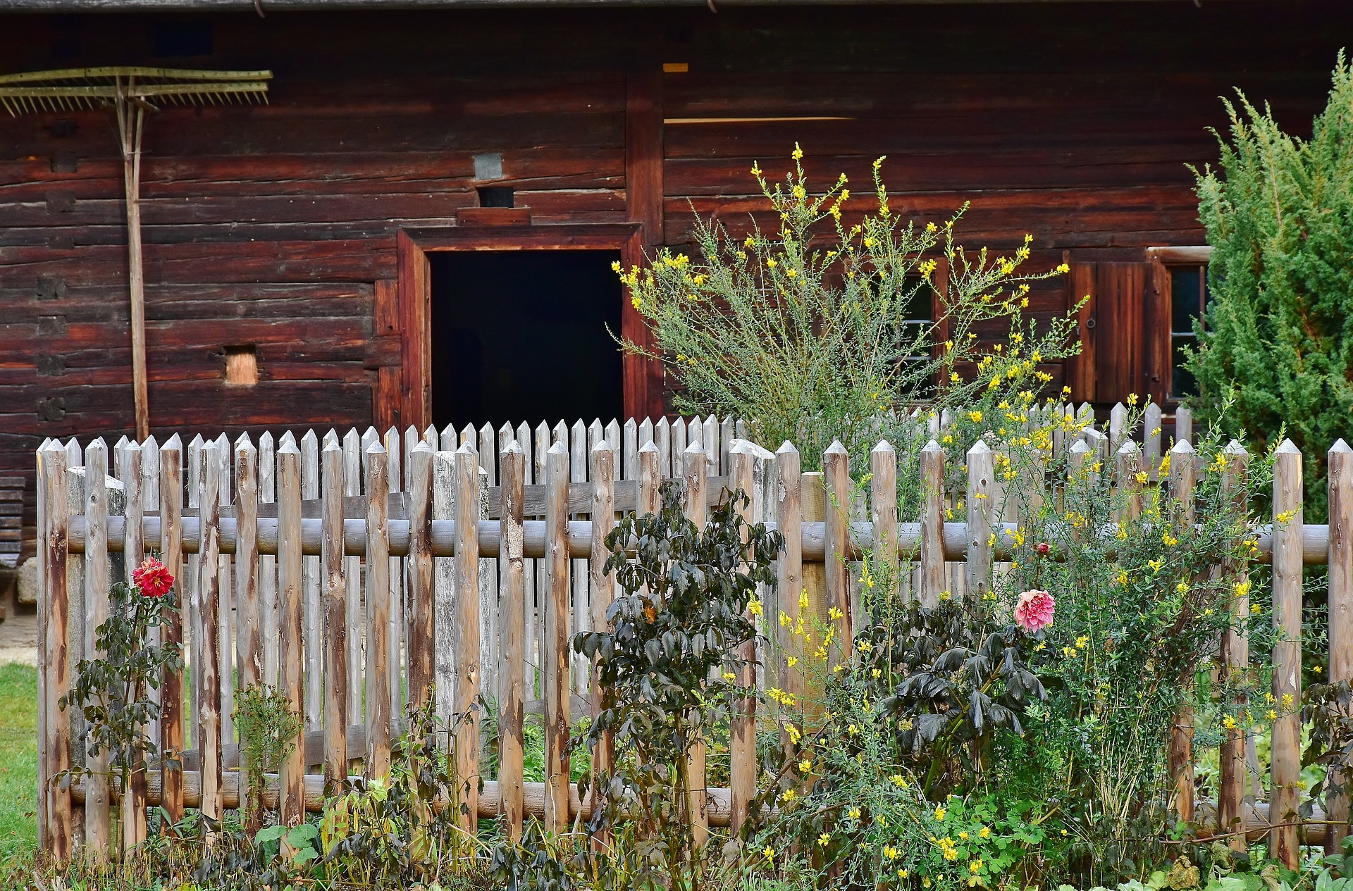farm garden fence with flowers