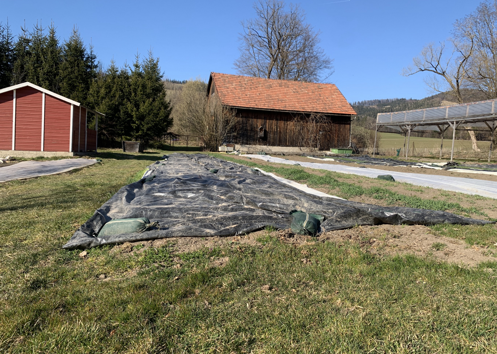 Self-catering garden 