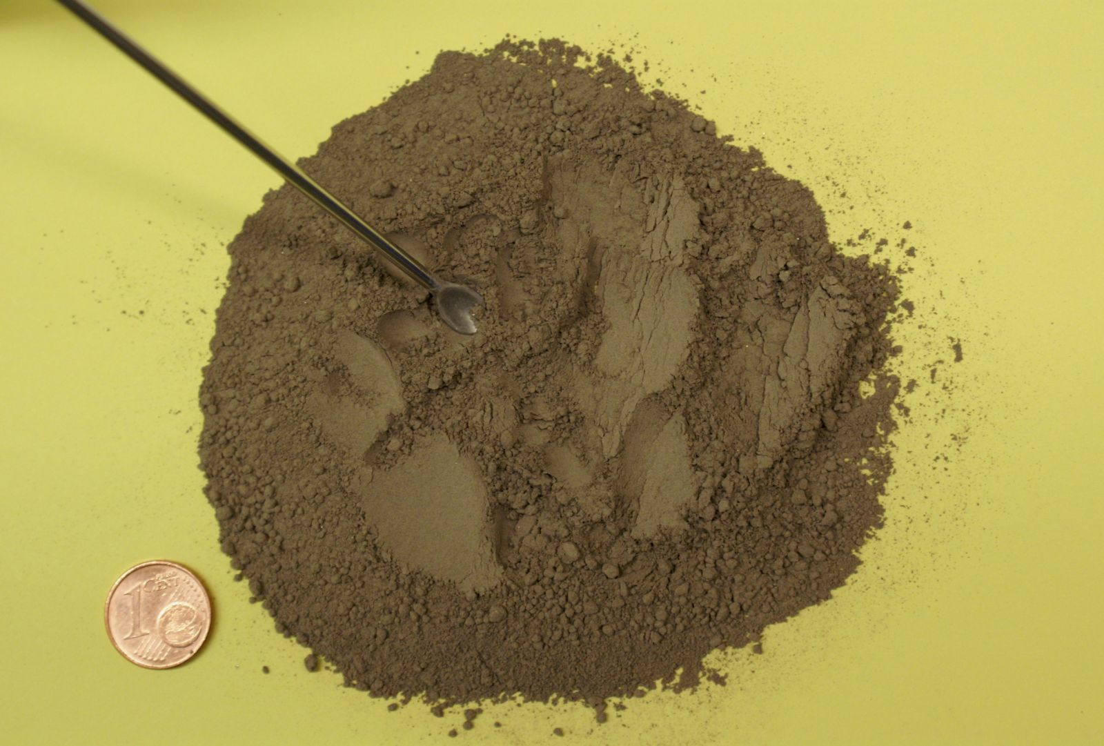 Uses for Rock Dust/Rock Flour in the Garden: Basalt Rock & Co.