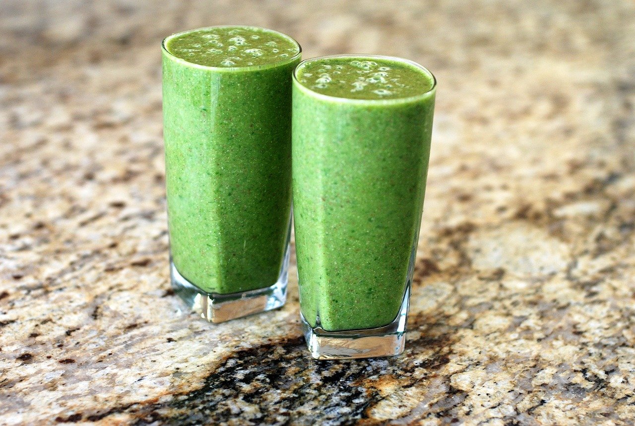 Winter postelein in a green smoothie